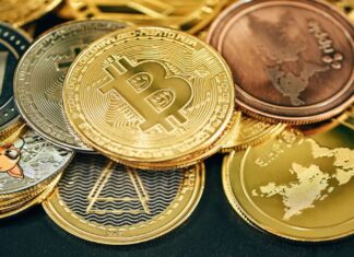 Bitcoin cai para $81K após roubo e crise no mercado